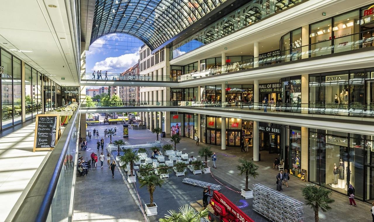 Mall & Showroom Spaces